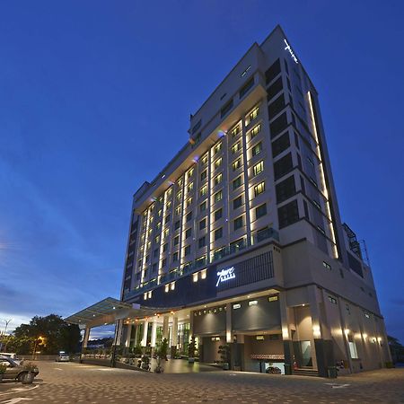 Purest Hotel Sungai Petani Exterior foto